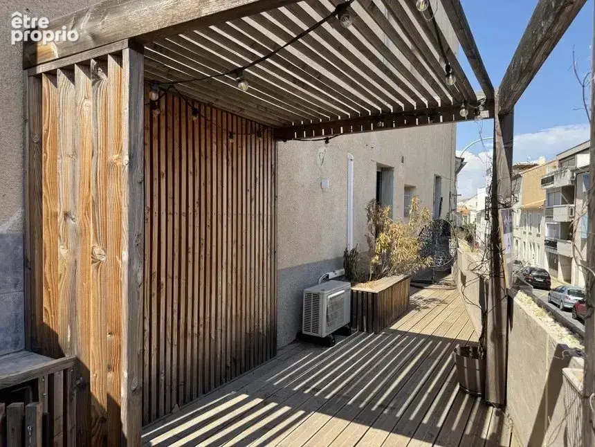 Appartement T4 - A vendre - photo 1