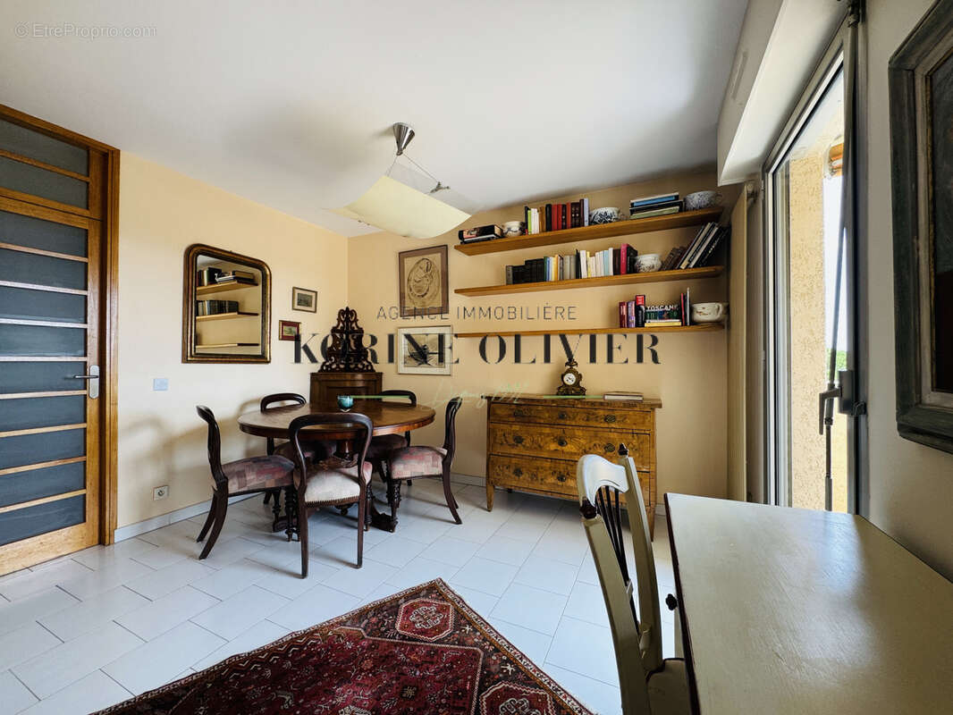 Appartement à AIX-EN-PROVENCE