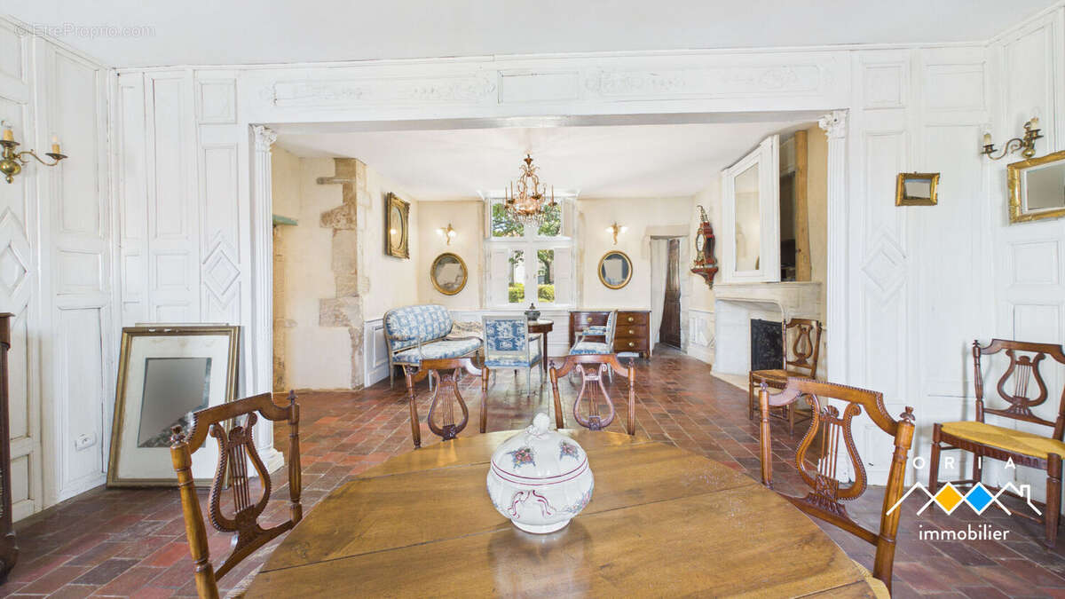 Maison à GONDREVILLE