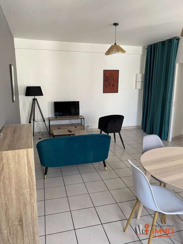 Appartement à SAINT-ETIENNE