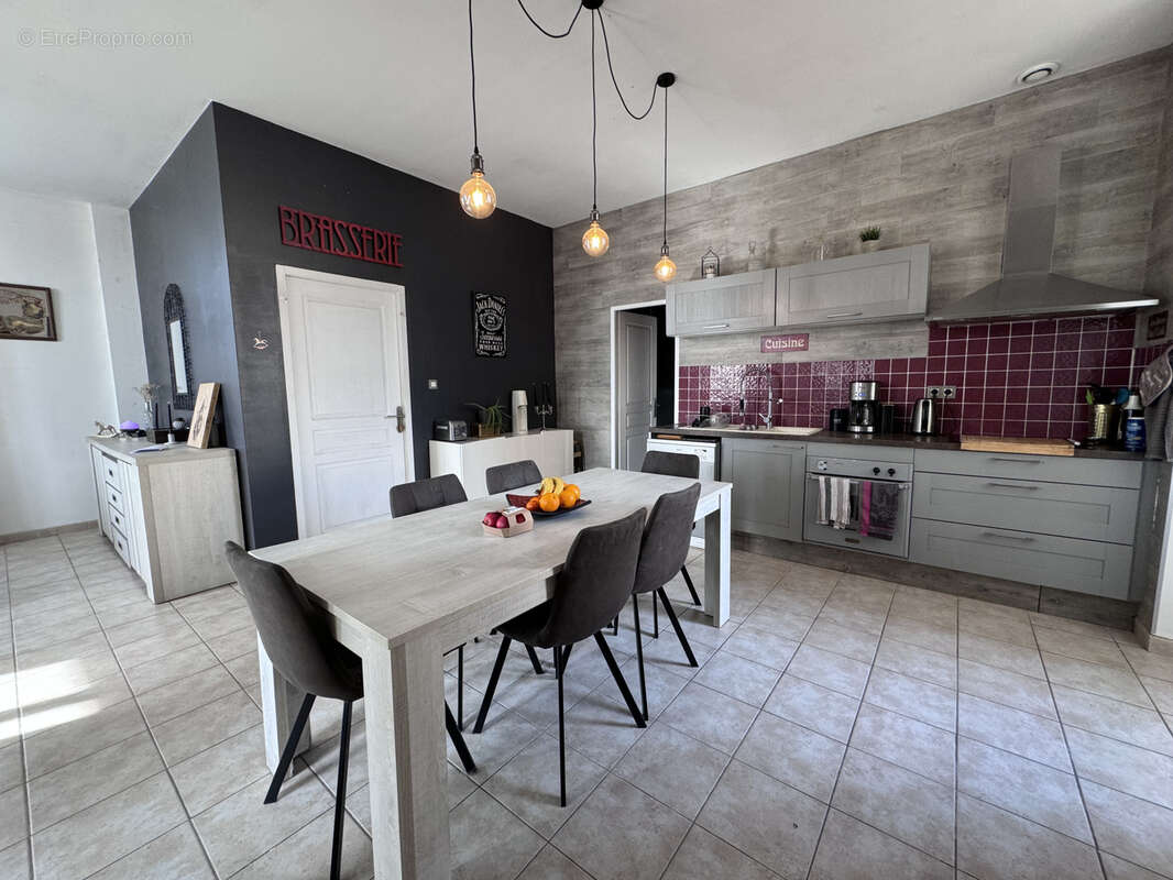 Appartement à MONTBOUCHER-SUR-JABRON