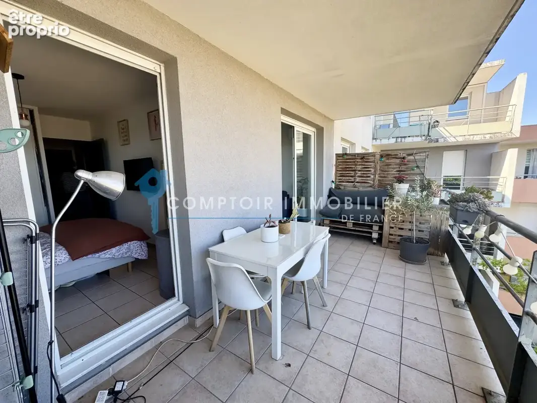Quartier 7 collines, Appartement de 39,77m2 , 1 chambre, climatisation, parking privatif et terrasse de13 m2 - photo 3