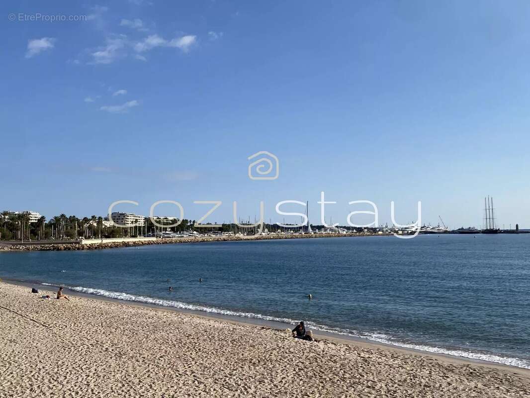 Appartement à CANNES