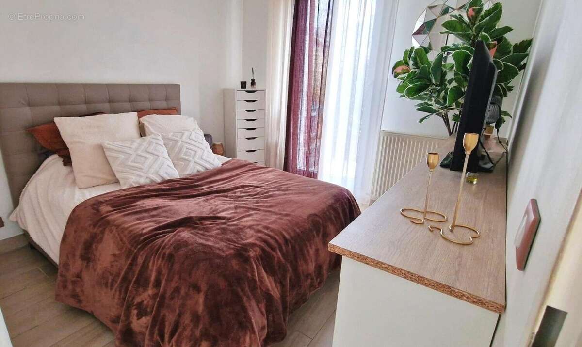 Photo 5 - Appartement à SAINTE-GENEVIEVE-DES-BOIS