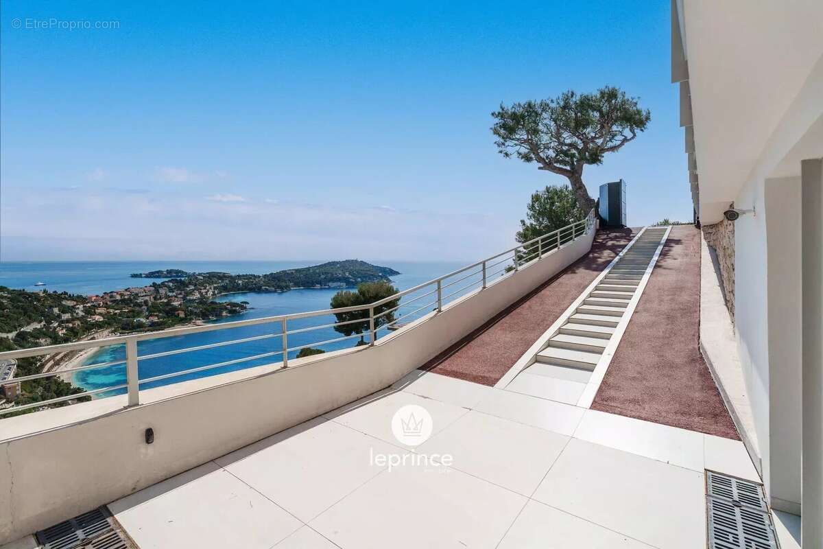 Maison à VILLEFRANCHE-SUR-MER