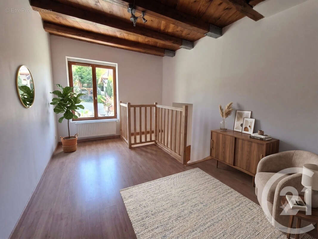 Maison 105 m² à Iverny  - photo 4