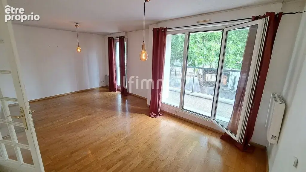 T2 avec balcon et parking à Bischheim – beau potentiel à personn - photo 2
