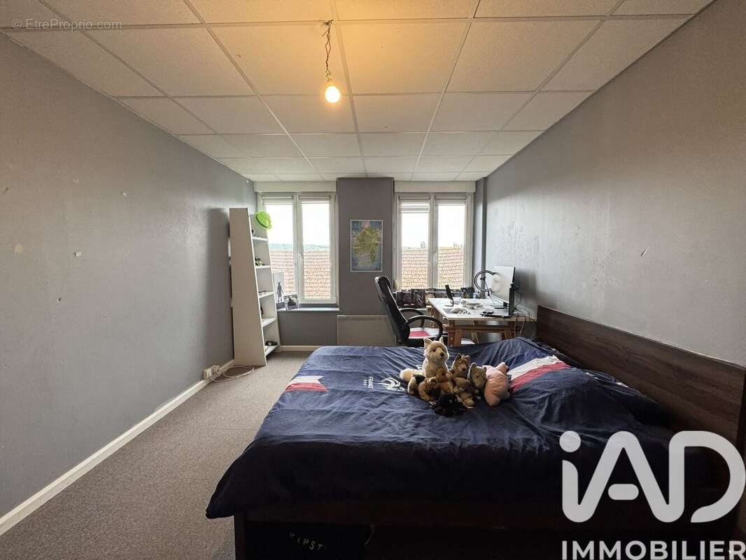 Appartement 211 m² à Chambrey  - photo 7
