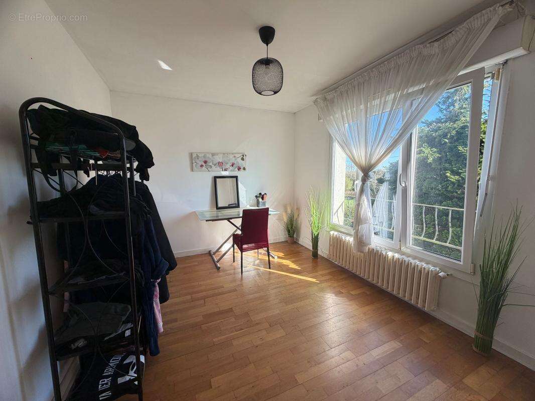Gouesnou Maison T6 proche centre-ville - photo 4