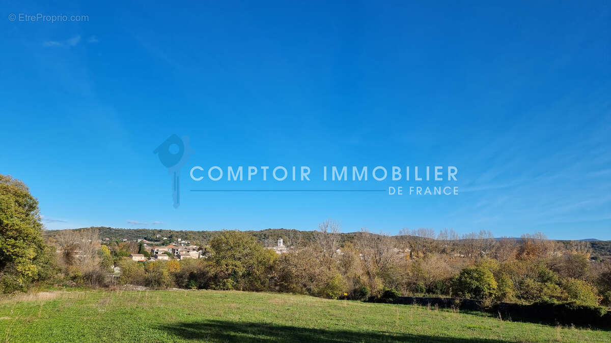 Terrain à LABEAUME