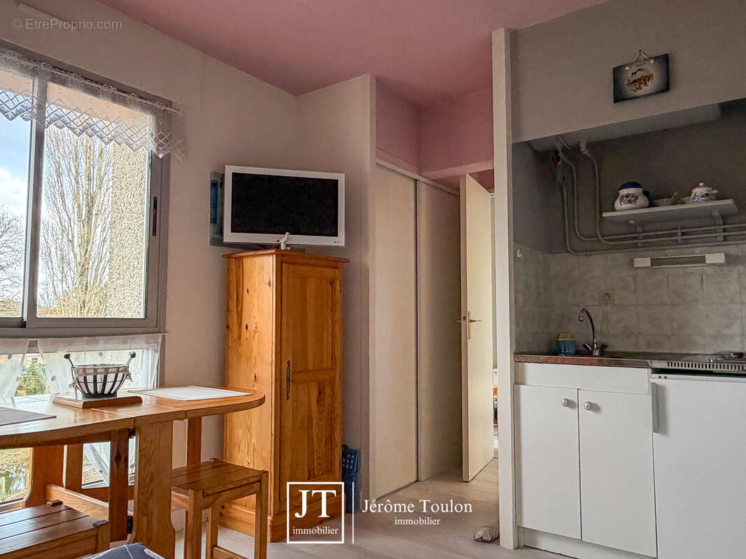 Appartement à VAUX-SUR-MER