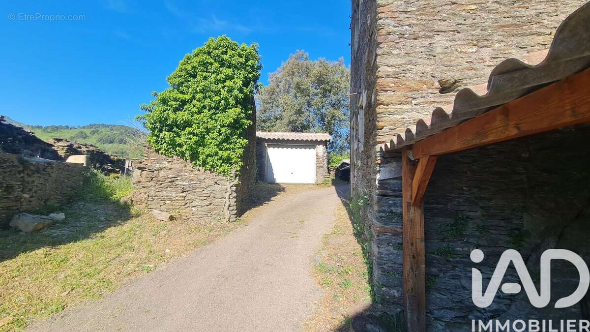 Photo 7 - Maison à LE COLLET-DE-DEZE