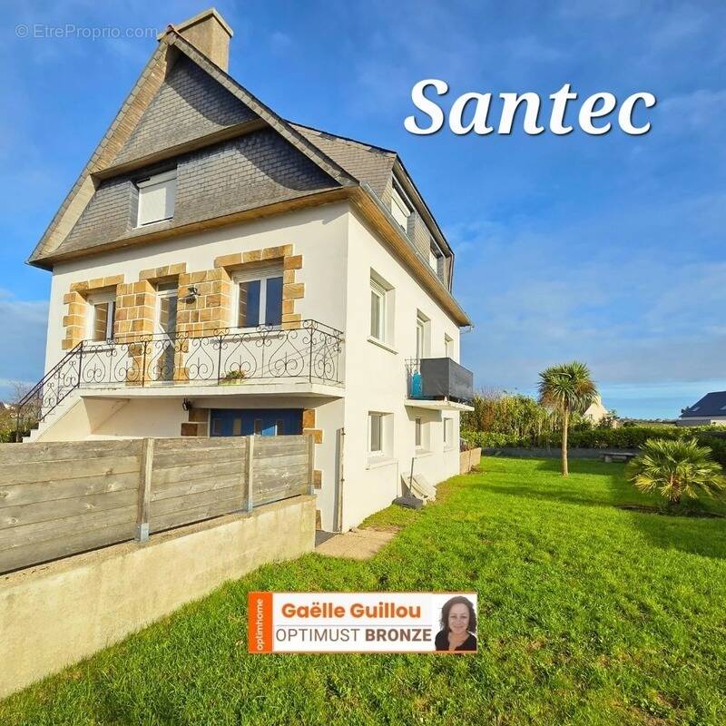Maison à SANTEC