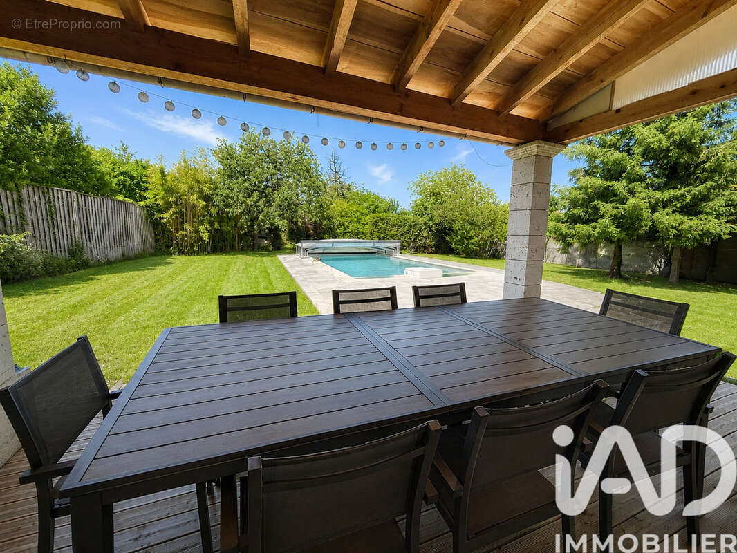 Maison 181 m² à Tourriers  - photo 5