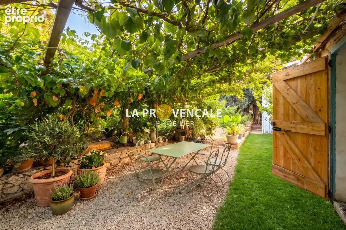 Photo Maison à Gardanne au prix de 392 000€