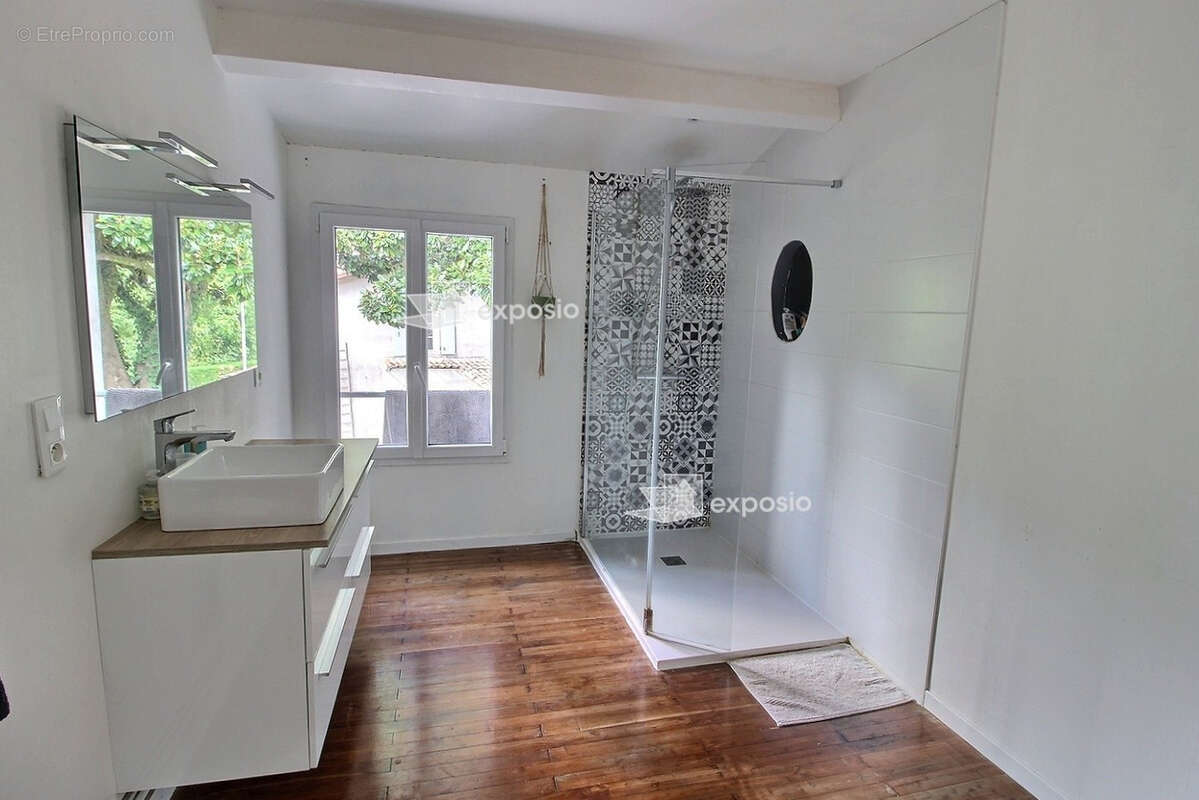 Maison Echire 6 pièce(s) 198.61 m2 - photo 5