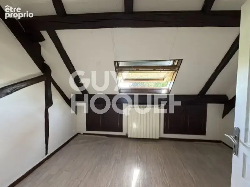 LA CELLE SOUS CHANTEMERLE : maison de 5 pièces (110 m²) à vendre - photo 10