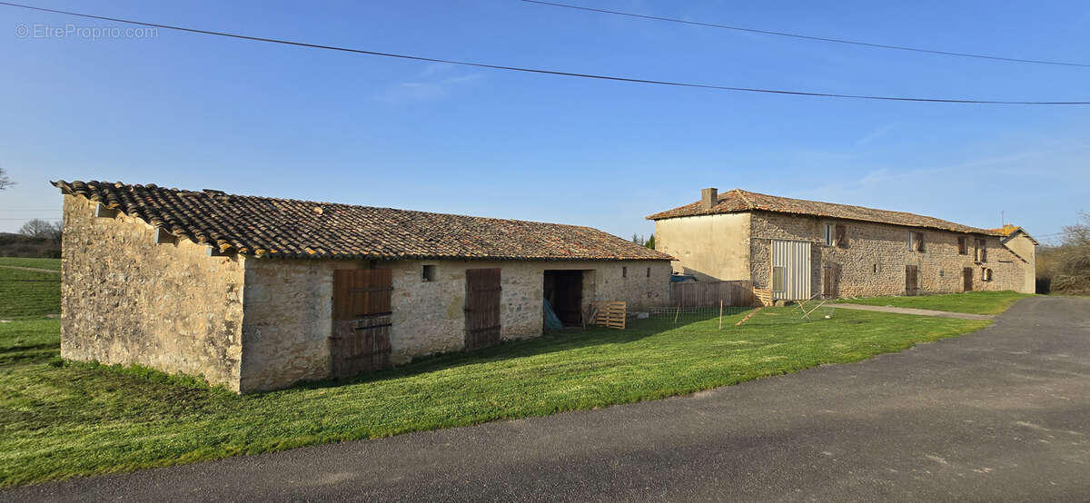 Maison à CEAUX-EN-COUHE