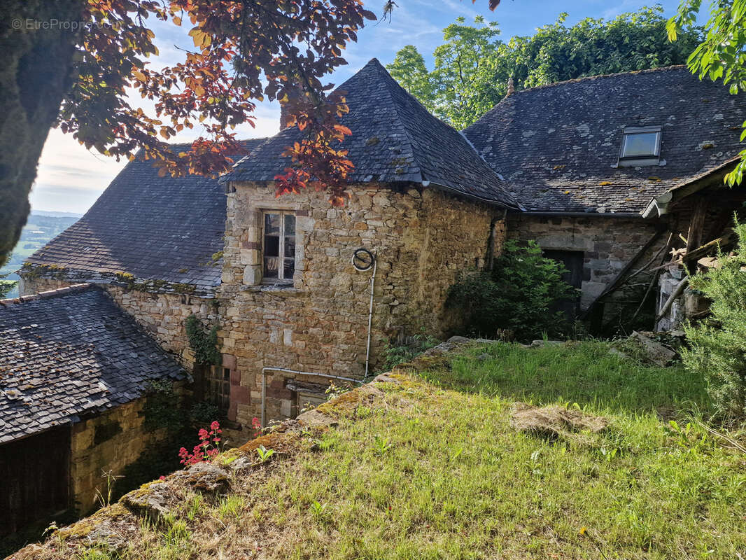 Maison à TURENNE