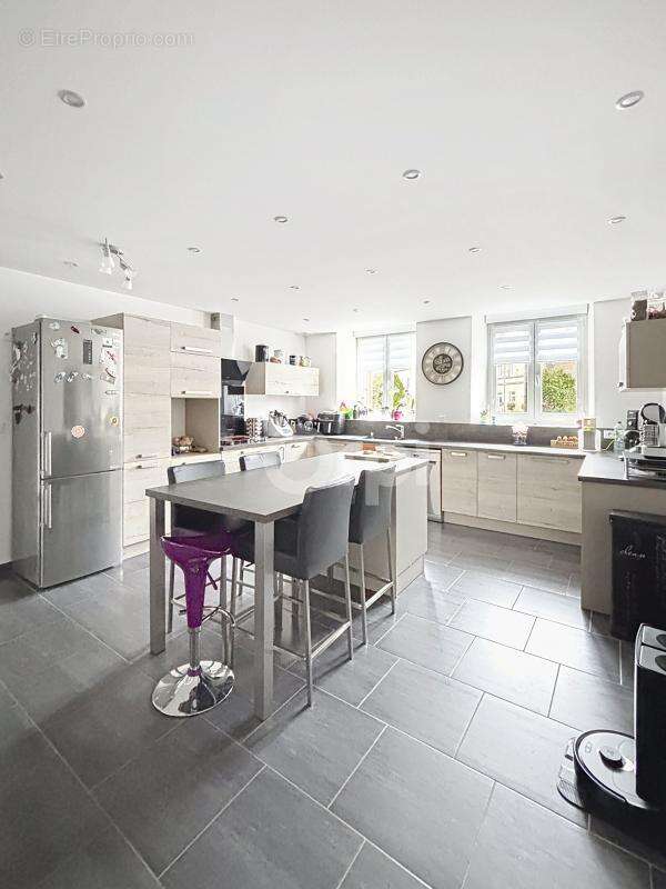 Maison à SAINT-OUEN-LES-PAREY