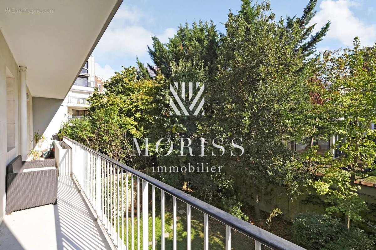 Appartement à FONTENAY-SOUS-BOIS