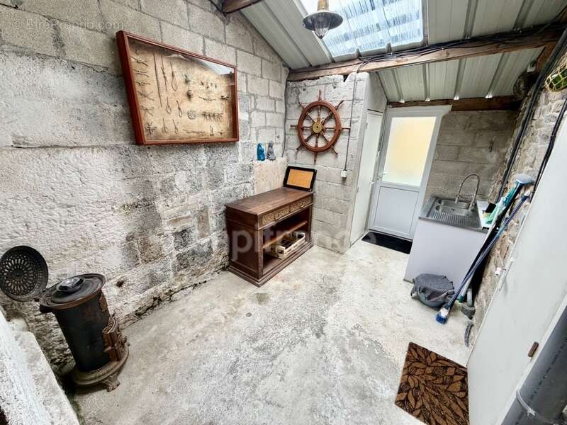 Maison à PLOMODIERN