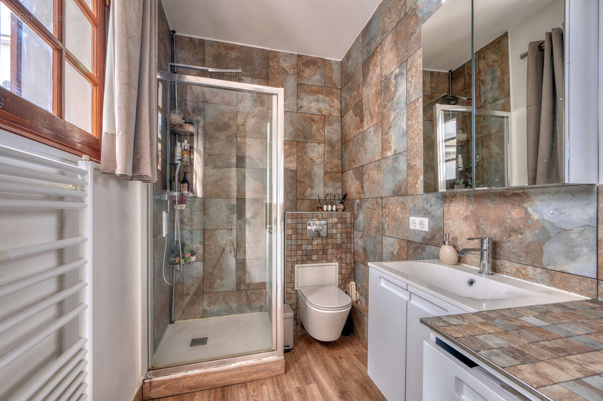 Appartement à PARIS-3E