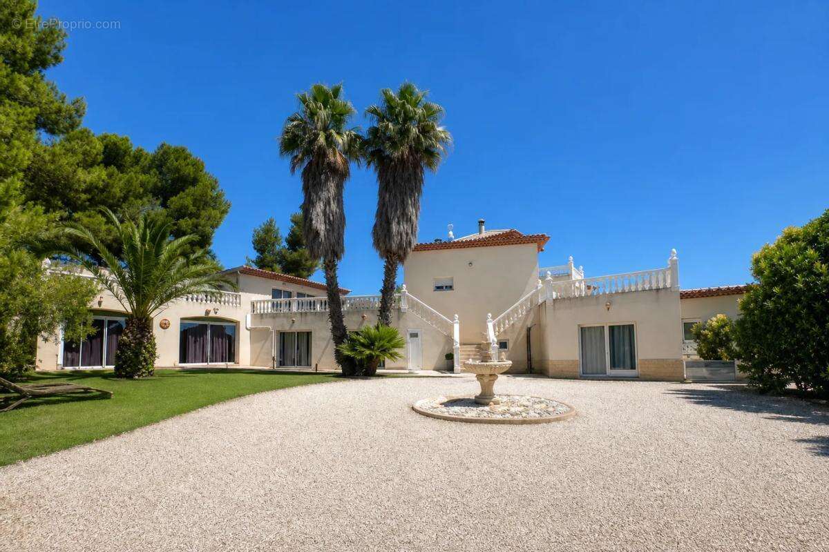 Maison à BAGES