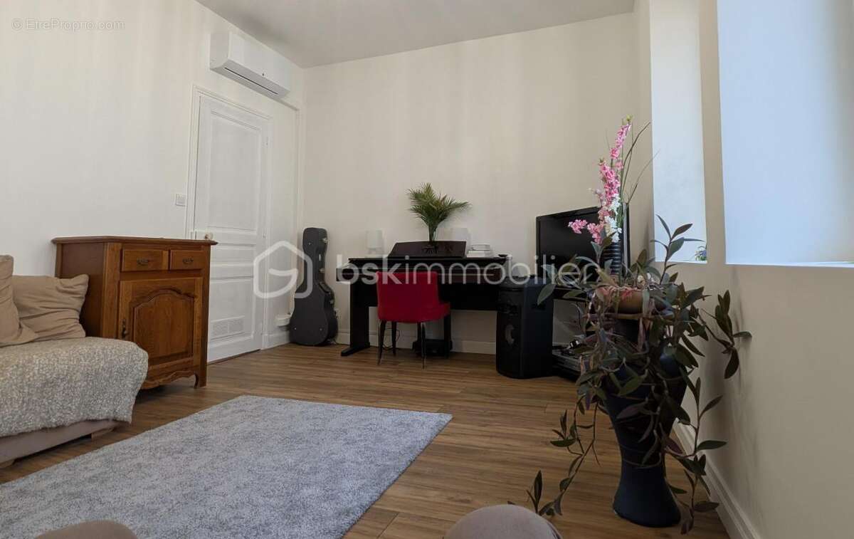 Maison à CHATILLON-SUR-MARNE