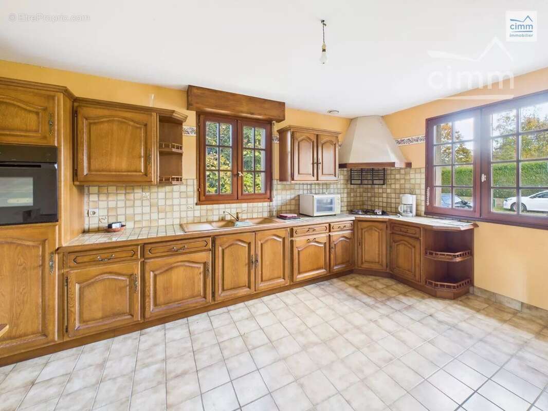 Maison à LES BRULAIS