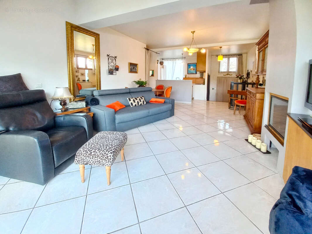 Maison à JOINVILLE-LE-PONT