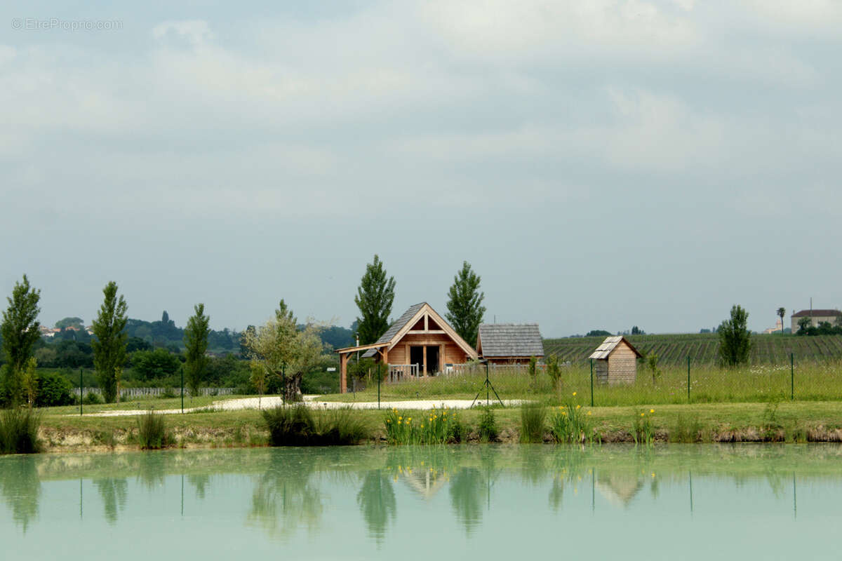 Maison en vente à berson avec immobiliere de l'estuaire - photo 5