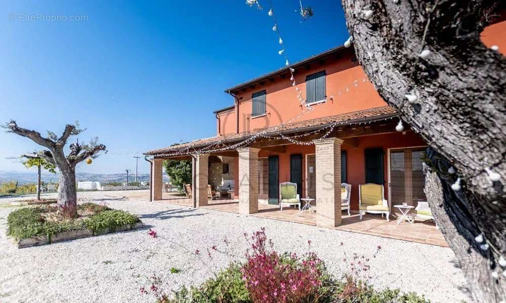 Maison à CLERMONT-FERRAND