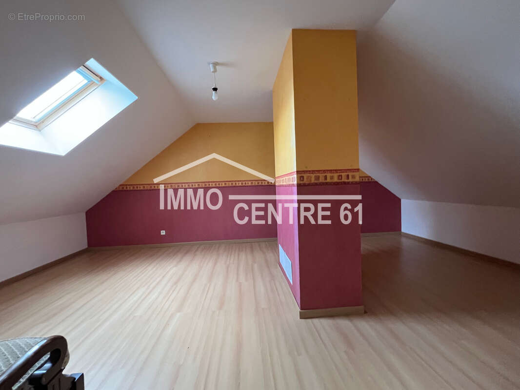 Maison à LA FERTE-MACE