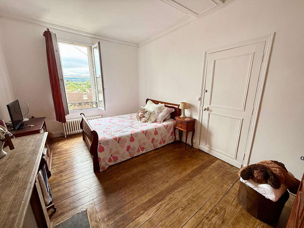 Maison à SAACY-SUR-MARNE