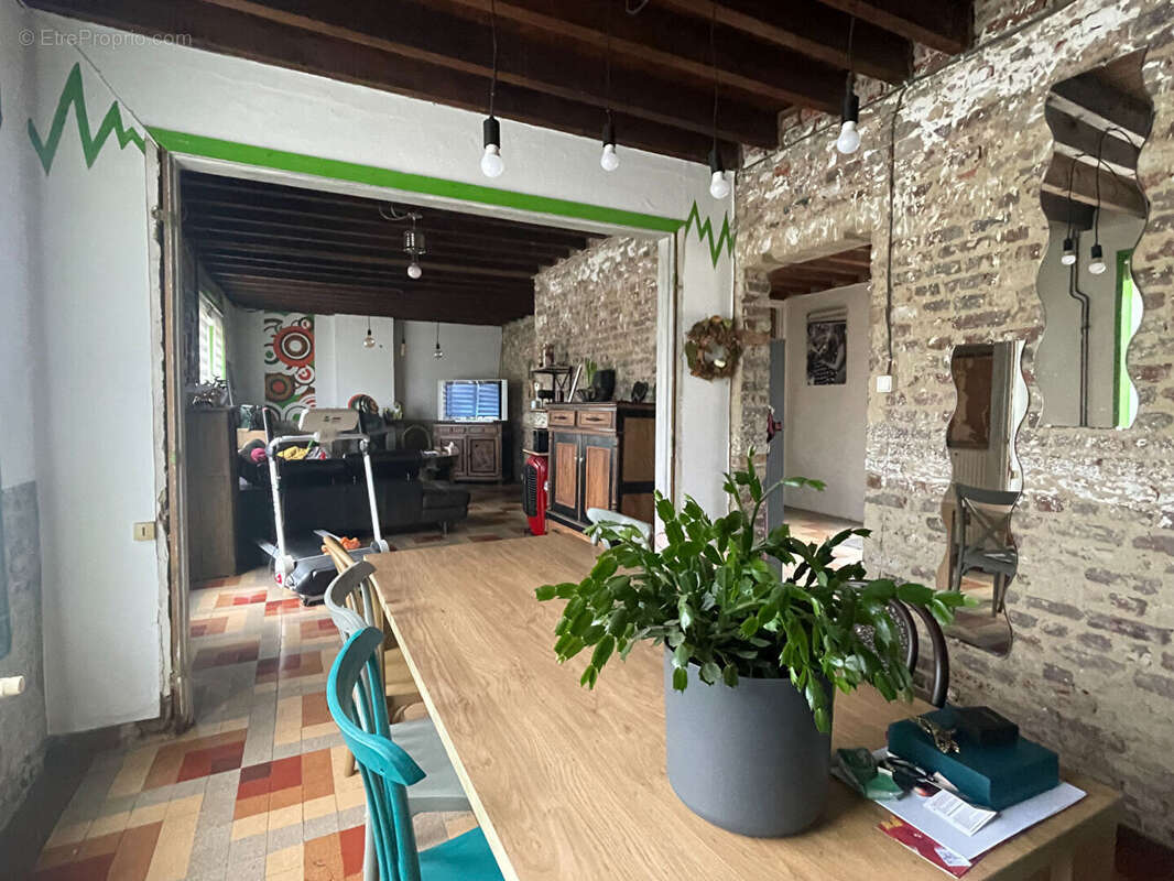 Maison à MONT-BERNANCHON