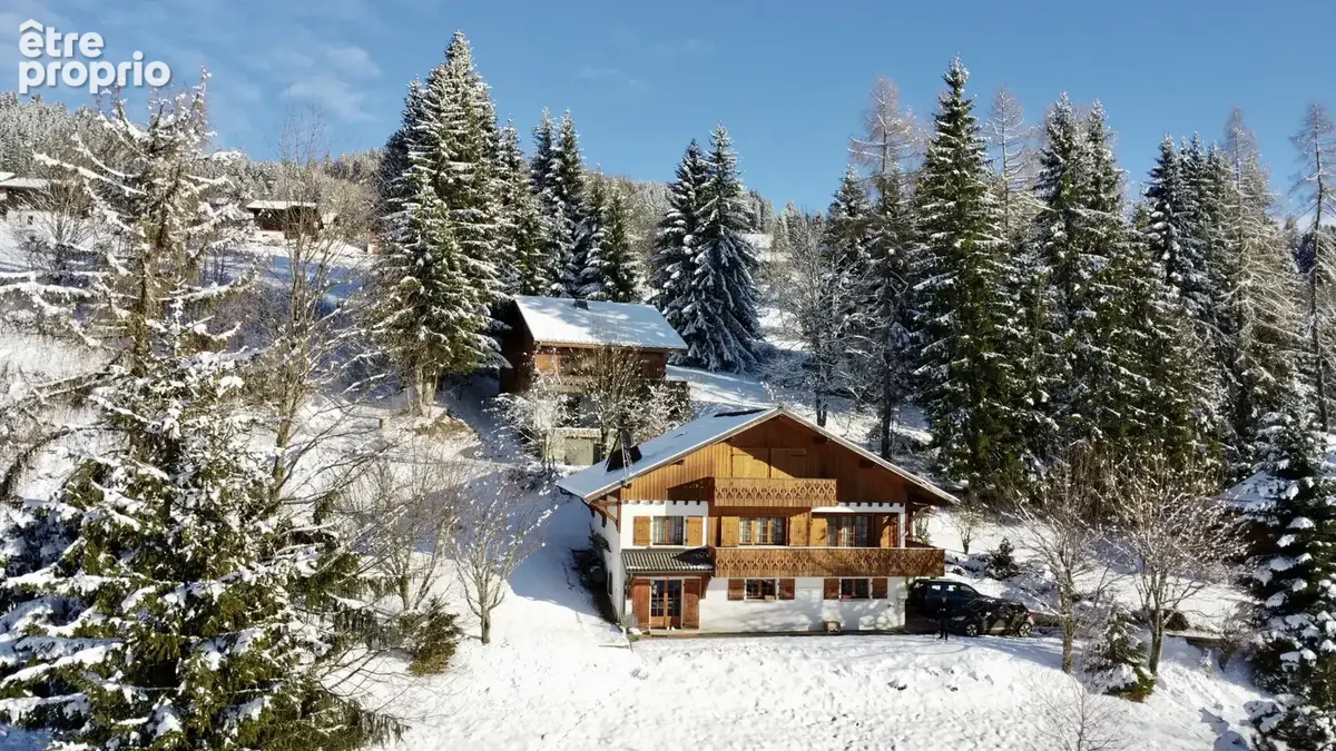 Les Chavannes, grand chalet avec terrain constructible - photo 12