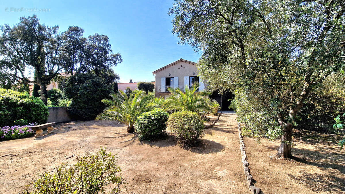 Maison à SAINTE-MAXIME