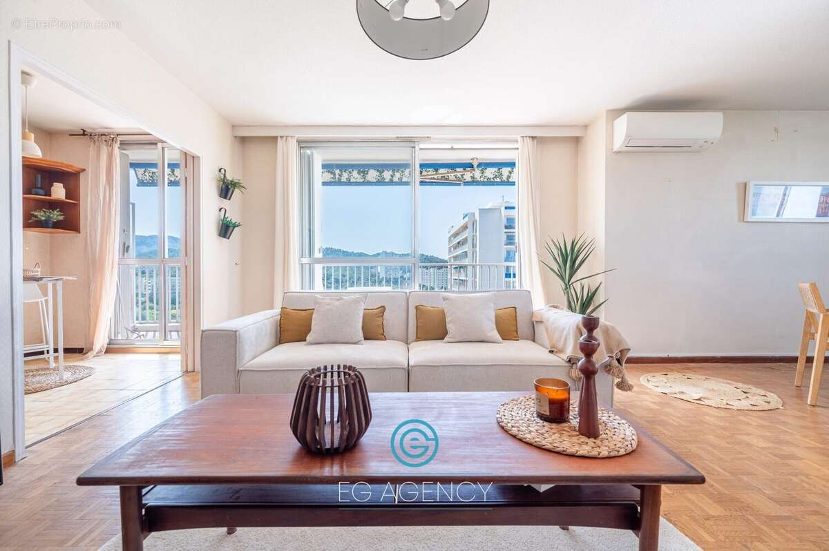 Appartement 90 m² à Marseille-9e  - photo 9