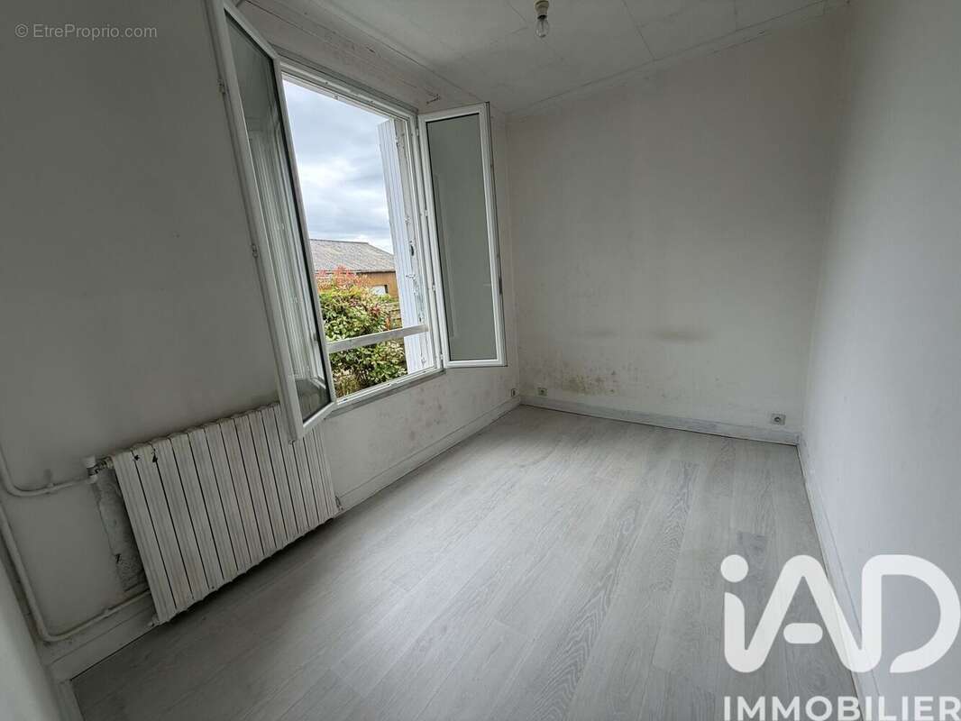 Maison 65 m² à Plounevez-Moedec  - photo 6