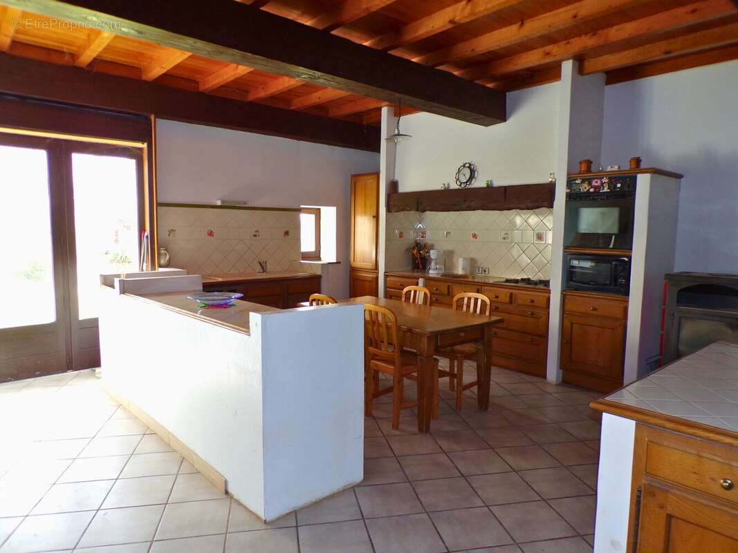 Maison à PEYRIAC-MINERVOIS