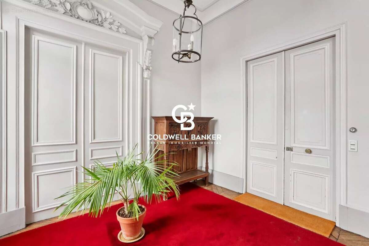 Hôtel Particulier chargé d'histoire - photo 10