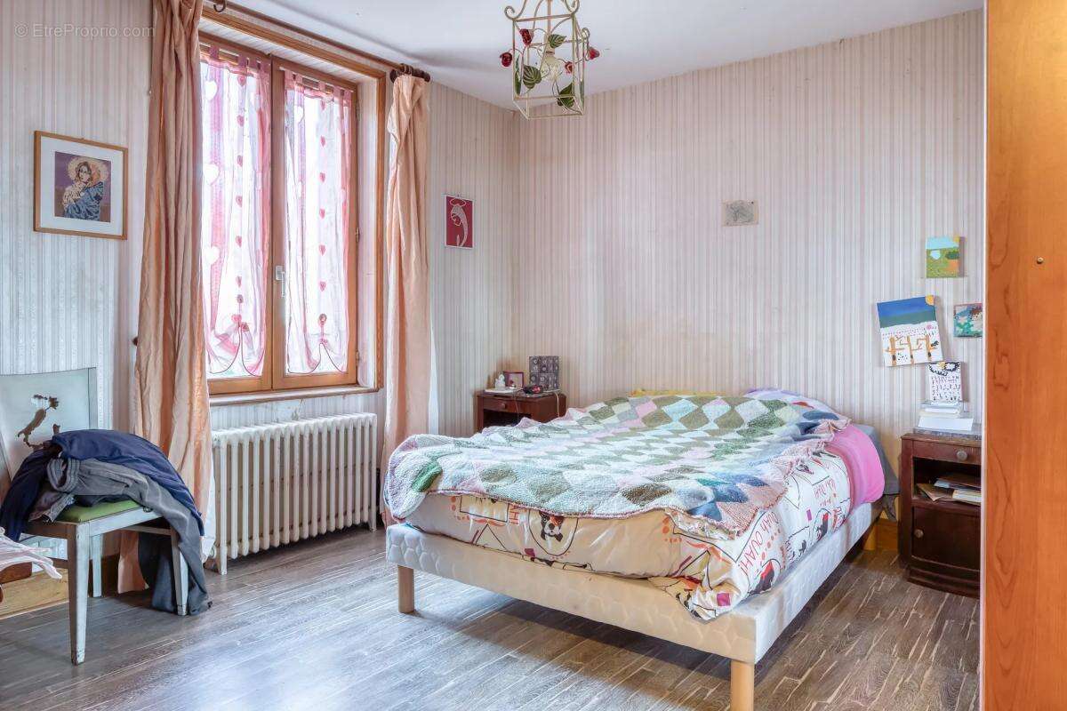 Maison à SAINT-GATIEN-DES-BOIS