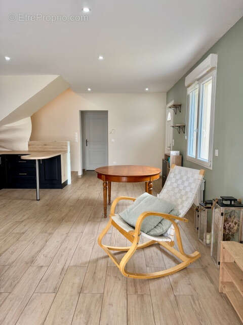 Maison à SOISY-SUR-ECOLE