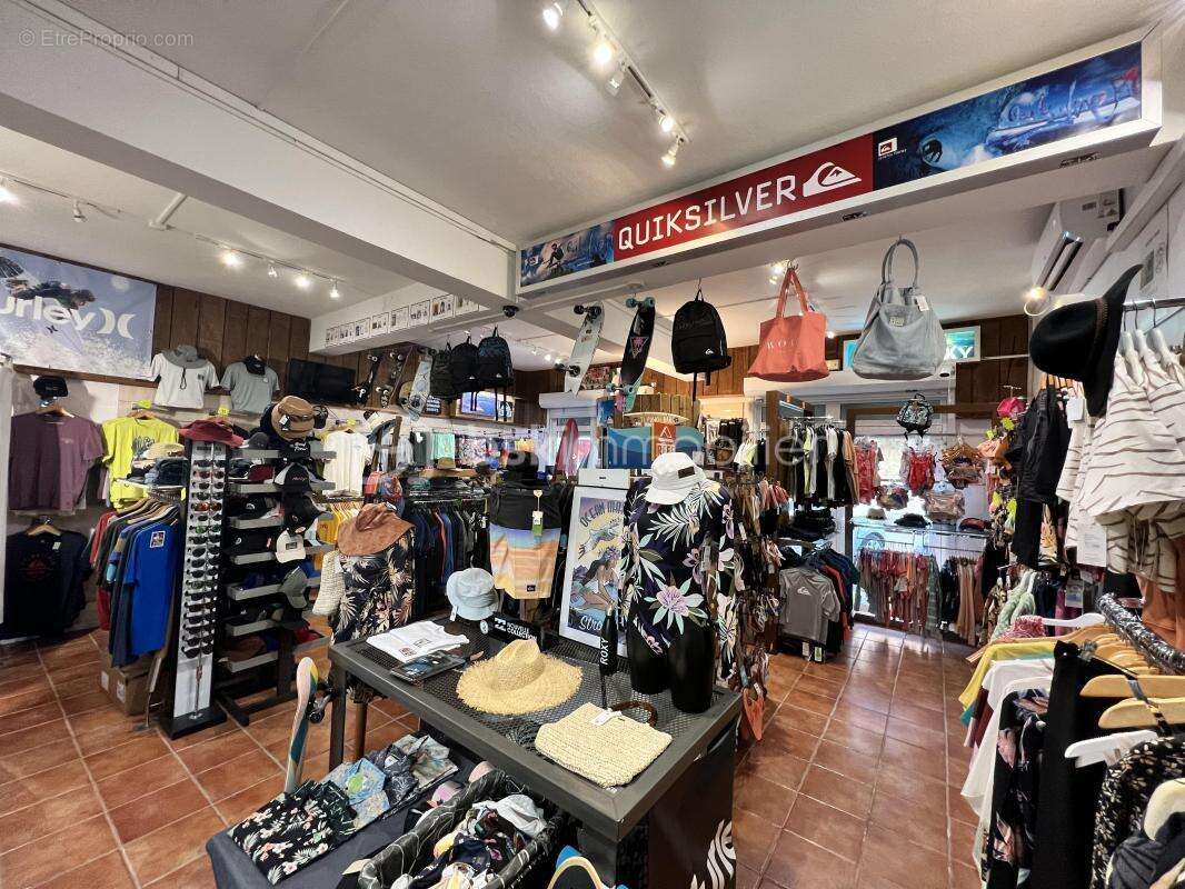 Commerce à SAINT-FRANCOIS