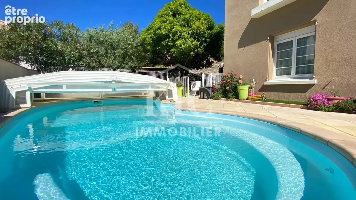Carcassonne - ensemble immobilier avec entree privative - proche cite medievale - photo 2