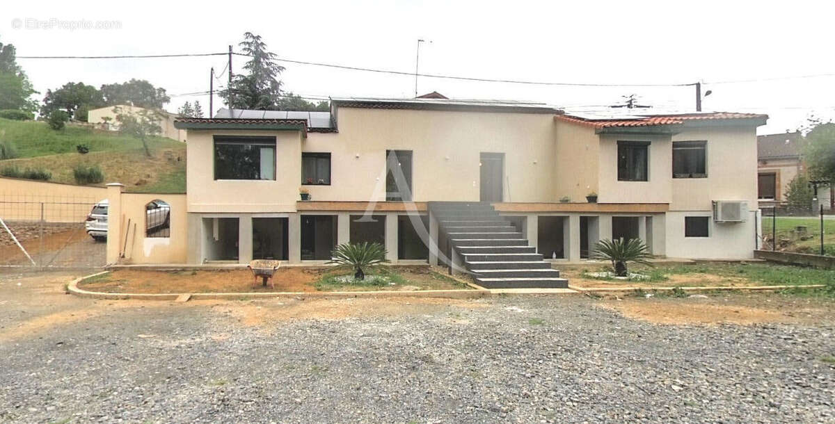 Carmaux, maison de type 5 de 127 m² - photo 11