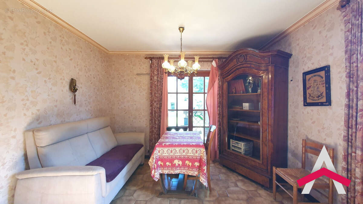 Maison à DANNEMARIE