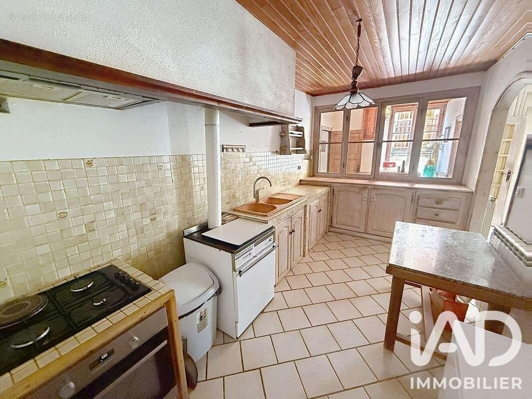 Appartement 111 m² à Saint-Martin-Vesubie  - photo 6
