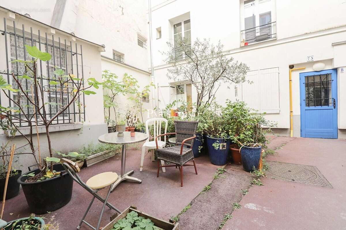 Appartement à PARIS-18E